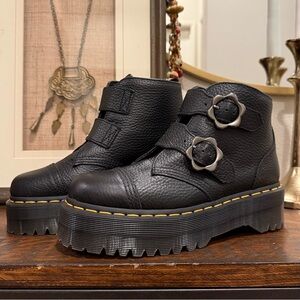 DR. MARTEN DEVON FLOWER BUCKLE LEATHER PLATFORM BOOTS